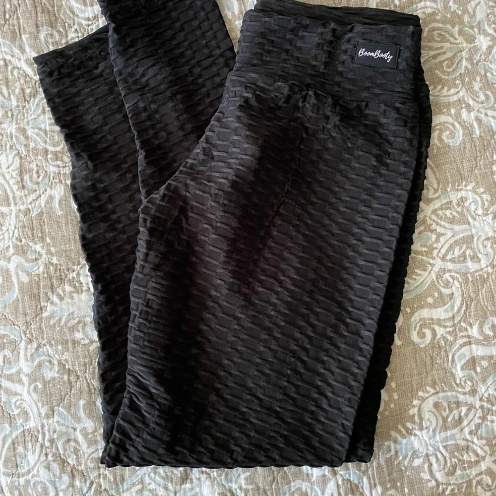 Boom Booty leggings - Picture 2 of 4